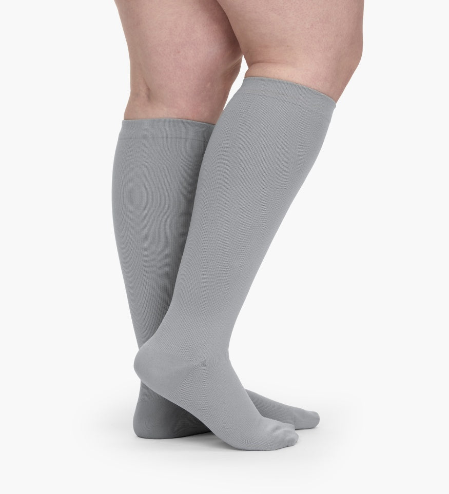 Soléa Flow™ Chaussettes de compression larges pour jambes légères